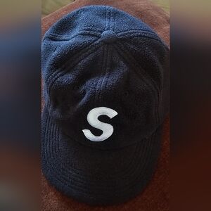 Supreme Fleece S logo 6-Panel